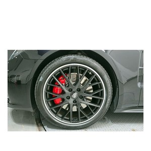 Porsche Panamera 4.0 GTS 2023 con Volante a la Izquierda, Asientos de Cuero, Cámara Trasera, Solo 13,248 km de Kilometraje - Product Image 5