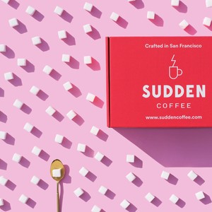 Boîtes d'emballage personnalisées minimalistes pour ensembles de crèmes glacées et sauces – Design en carton écologique haut de gamme pour marques modernes et épurées - Product Image 4