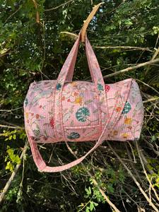 Bolsa de Lona Acolchada de Algodón Multiusos, Compañera de Viaje Moderna para Gimnasio, Yoga y Vacaciones - Product Image 5