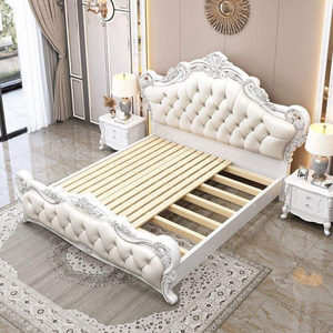 Juego de Dormitorio King de Lujo Clásico Francés en Madera de Caoba Sólida Pintada en Crema con Mesitas de Noche y Tocador para Hotel - Product Image 2