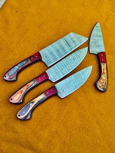 THEWIZ CRAFTS Couteau de cuisine en acier au carbone, robuste, durable, fait main, écologique, compatible lave-vaisselle, manche ergonomique, forgé à la main - Product Image 2