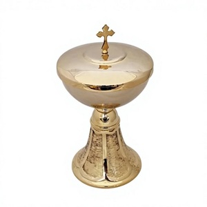 Cáliz de Latón Moderno, Copa de Comunión, Copa de Vino Real, Dorado Pulido, Diseño Clásico Católico para Iglesia, para Rituales de Altar - Product Image 3