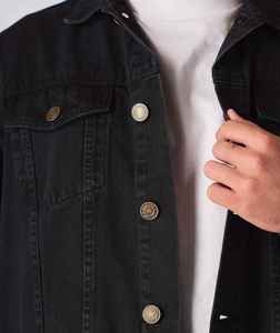Nouvelle veste en jean délavé vintage pour homme, style décontracté, hiver 2026, avec boutons respirants personnalisables et col rabattable - Product Image 2