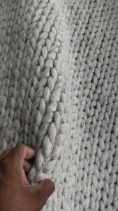 พรมขนสัตว์หนานุ่ม |   พรมปูพื้นขนฟูทำมือจากใยซูแมค |   ลายกราฟิกนามธรรมทันสมัยกันลื่นสำหรับสัตว์เลี้ยง |   ห้องนอนนุ่มสบาย 1 ชิ้น - Product Image 5