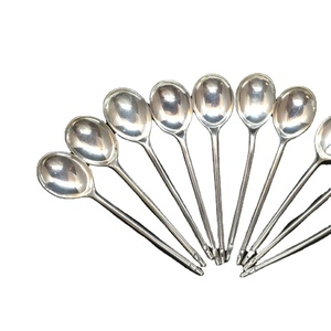 ชุดช้อนสแตนเลสพร้อมกระจกขัดเงาดีไซน์ทันสมัยเหมาะสำหรับงานแต่งงานในโรงแรมร้านอาหารหรูหรา - Product Image 1