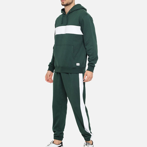 Survêtement pour homme de taille standard, respirant, look classique, matière confortable, design de logo professionnel, prix abordable - Product Image 1