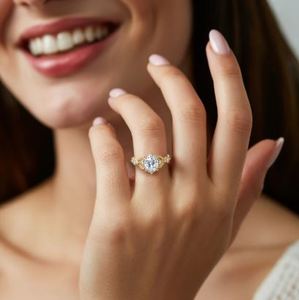 Bague de luxe ovale en moissanite sertie de griffes en argent sterling plaqué or pour elle, cadeau d'anniversaire - Product Image 2