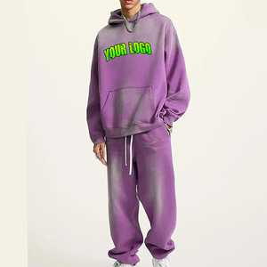 Ensemble de survêtement homme streetwear avec logo personnalisé, effet délavé, lettres appliquées vintage, patchwork vieilli, comprenant un sweat à capuche et un pantalon de survêtement - Product Image 5