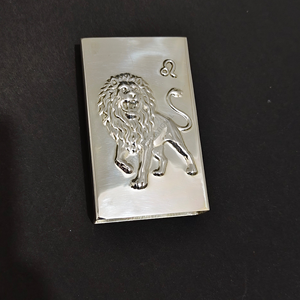 Étui personnalisé en laiton pour boîte d'allumettes, avec logo en relief, support métallique de luxe, conception et dimensions sur mesure, fabricant mondial - Product Image 2