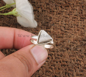 Bague Druzy Blanche en Argent Sterling, Bijou Druzy Scintillant, Cadeau Unique pour Demoiselle d'Honneur, Bague Délicate en Pierre Blanche, Cadeau pour Elle - Product Image 6