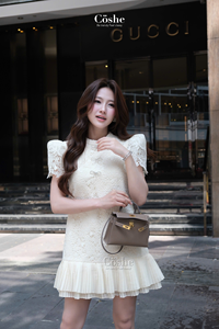 Coshe ชุดเดรสผ้าทับทิมสุดหรูของผู้หญิงเดรสลูกไม้กระโปรงบานสไตล์หรูหราสำหรับงานปาร์ตี้งานแฟชั่นลำลอง - Product Image 5