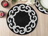 INDIA ART PLACE Sets de table au design fantaisie, broderie noire et blanche, aspect antique, style bohème, écologiques, faits à la main en polyester et coton