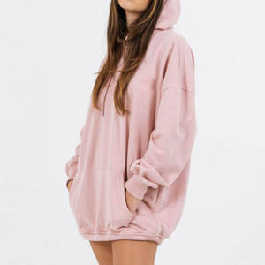 Sudadera con capucha rosa extragrande de forro polar, unisex, de manga larga, color liso, con bolsillos, para otoño, de corte holgado. - Product Image 1