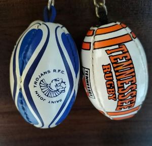 Porte-clés de rugby personnalisé en caoutchouc avec logo d'entreprise et de marque, entièrement imprimé, options de personnalisation, haute qualité - Product Image 2