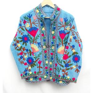 Chaqueta Bordada a Mano con Diseño Floral, Estilo Boho para Mujer, Cuello Abierto, Largo Regular, Ropa de Primavera - Product Image 1