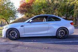 Auto Usado Confiable, BMW M2 Competition <span class=keywords><strong>2021</strong></span>, Transmisión Manual de 6 Velocidades, Motor <span class=keywords><strong>Turbo</strong></span> de 6 Cilindros y 405 hp - Product Image 2
