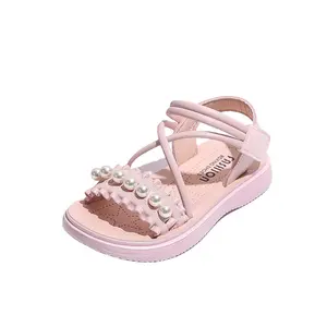 Модные сандалии с жемчугом для девочек 2024 летние детские модные туфли принцессы на мягкой подошве Большие Детские повседневные пляжные туфли для девочек