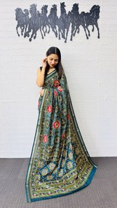 Sarees de Algodón y Seda de Alta Calidad, Diseño Moderno, Suaves, de Secado Rápido - Product Image 2