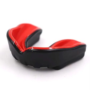 Protector Bucal Deportivo Unisex Cómodo y Transpirable con Estuche de PVC Seguro para Boxeo y Karate, Marca Personalizada - Product Image 2