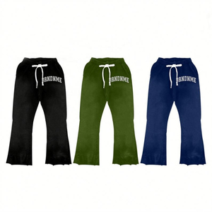 Ensemble sweat à capuche évasé vintage en tissu tissé pour l'hiver, style streetwear moderne, avec logo brodé patchwork personnalisé, qualité professionnelle - Product Image 3