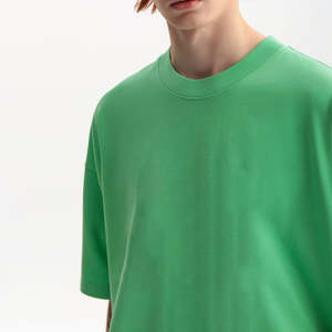 T-shirts pour hommes de haute qualité en gros, t-shirts classiques unis en coton 100%, logo personnalisé, t-shirts pour hommes verts - Product Image 4