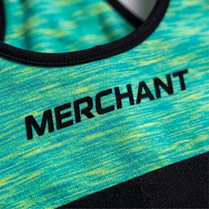 Sujetador deportivo para mujer, espalda cruzada, cuello redondo, top atlético para entrenamiento, ropa deportiva, ajuste cómodo, diseño premium. - Product Image 6