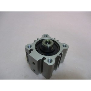 2 AMAT 3020-01137, SMC CQ2A32-ULA, Cylindre à air - Équipements et pièces semi-conductrices de renommée mondiale à la fois fiables et durables - Product Image 4