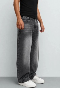 Jean en coton bleu glace, coupe ample et large, délavage clair, délavage à la pierre, écologique, pour le printemps - Product Image 4