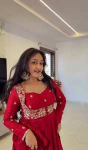 ชุดเดรสผ้าไหมชีนอนเนื้อหนา พร้อมงานปักลายและงานกระจกแท้ ชุดอานาร์กาลีเย็บสำเร็จพร้อมผ้าคลุมไหล่และกางเกงขายาว - Product Image 6