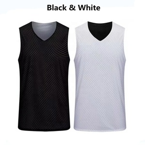 เสื้อบาสเก็ตบอลแบบสวมใส่ได้สองด้าน แห้งเร็ว สั่งทำได้ตามต้องการ สำหรับผู้ใหญ่ ทั้งชายและหญิง ระบายอากาศได้ดี ผลิตจากโพลีเอสเตอร์/คอตตอน สำหรับเล่นกีฬา - Product Image 4