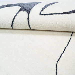 Tapis en laine tufté à la main de luxe sur mesure, design contemporain irrégulier, tapis moderne pour intérieurs de maison et de bureau - Product Image 4