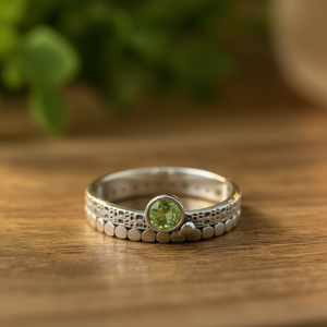 4.1 Grams Fine <b>Peridot</b> <b>Ring</b> - Product Image 3