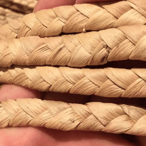 Corde tressée en jacinthe d'eau, matériau écologique en jacinthe d'eau pour le tissage de meubles et les artisanats décoratifs, fabricant vietnamien - Product Image 2