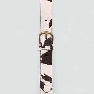 Cinturón de Cuero Genuino de Vaca con Diseño de Pelo, Fabricante y Mayorista de Cinturones de Lujo Hechos a Mano, Estilo Vaquero Occidental - Product Image 2