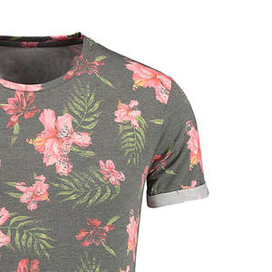 Camisetas transpirables y de color personalizado por sublimación, camisetas de sublimación de gran venta hechas en Pakistán - Product Image 3