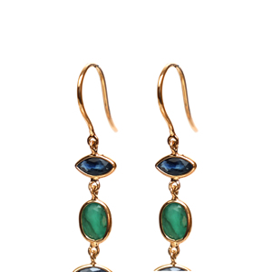 Pendientes colgantes lineales de esmeralda natural y zafiro azul en oro amarillo macizo de 18 quilates – Gemas marquesa y ovaladas engastadas en bisel - Product Image 3