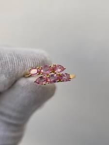 แหวนเงินแท้ 925 ชุบทอง 14K ประดับพลอยแซฟไฟร์สีชมพูอ่อน ดีไซน์เรียบหรู แหวนหมั้นแบบโบราณ - Product Image 3