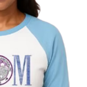 Camiseta de Béisbol para Mujer, Blanca y Azul, con Letras Entrelazadas Brillantes, Manga Raglán Tres Cuartos, Estilo Casual - Product Image 3