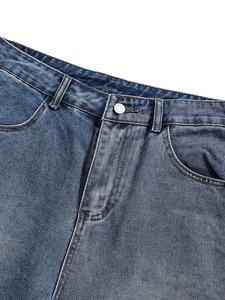 Shorts en jean décontractés pour hommes, de qualité supérieure, à séchage rapide, respirants, avec logo personnalisé, tissu tissé OEM, poches et surpiqûres. - Product Image 4