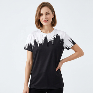 Camiseta de Manga Corta con Cuello Redondo para Hombre, Estampado Dripping, Negra y Blanca, Casual, Corte Regular, Tejido de Poliéster - Product Image 4