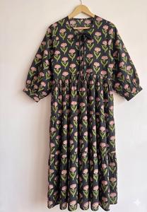 Vestido Maxi Bohemio para Mujer con Estampado Floral, Cuello Atado, Manga Abullonada, Ajuste Holgado, Viscosa y Poliéster, Vestido Casual de Primavera con Dobladillo Escalonado - Product Image 1