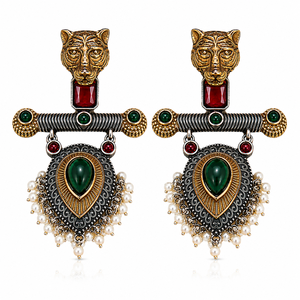 Vente en gros de boucles d'oreilles pendantes ethniques bicolores plaquées argent antique avec pierres rouges et vertes pour femmes, fournisseur en gros - Product Image 1