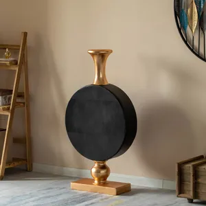 Vase de sol moderne en bronze avec design circulaire noir, support floral décoratif fait main pour la décoration intérieure - Product Image 5