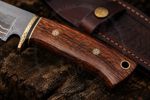 Professional Portable Straight Hunting Knife Outdoor Survival <b>Copper</b> Damascus Steel Fixed Blade Brass Guard with Wooden Handle - Product Image 3