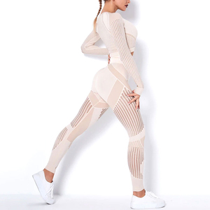 Conjunto de Yoga de 2 Piezas para Mujer, Color Beige, Sin Costuras, Top Corto de Manga Larga con Corte Acanalado, Leggings de Cintura Alta, Ropa Deportiva - Product Image 2