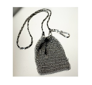 Private Labelling Metal Chainmail Hand Bag With Flexible Rings For Easy Carry And Stylish Fashion Look For Women - Product Image 1