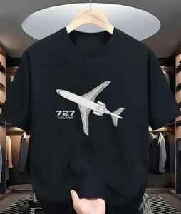 เสื้อยืดผู้ชายเนื้อผ้านุ่มพิเศษ สวมใส่สบาย เหมาะสำหรับฤดูร้อน ผลิตจากวัสดุรักษ์โลก ตกแต่งด้วยผ้าเดนิม ผ้าบาติก ผ้าคอร์ดูรอย ผ้าฝ้าย 100% พร้อมลายปะติด - Product Image 4