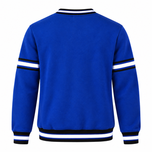 เสื้อสเวตเชิ้ตคอกลมผู้ชาย แบรนด์ Men Varsity พร้อมป้ายตัวอักษรกรีก กระเป๋าจิงโจ้ แต่งขอบยางยืดลายทาง แขนยาว สไตล์ลำลอง - Product Image 4