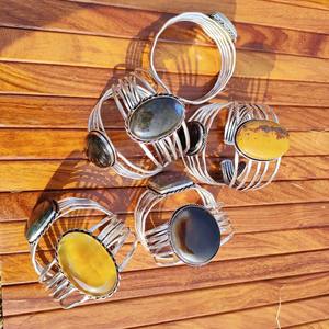 Bracelets multi-pierres en laiton avec pierres précieuses naturelles pour le yoga, la relaxation, la pleine conscience et un usage quotidien, disponibles à prix compétitif - Product Image 6