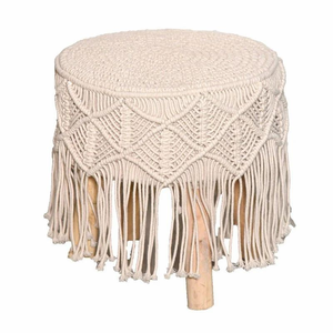เก้าอี้พักเท้าทรงกลมแบบมาคราเม่สุดหรู พร้อมขาไม้ สไตล์โบโฮ ทำด้วยมือ เหมาะสำหรับตกแต่งห้องนั่งเล่น - Product Image 1